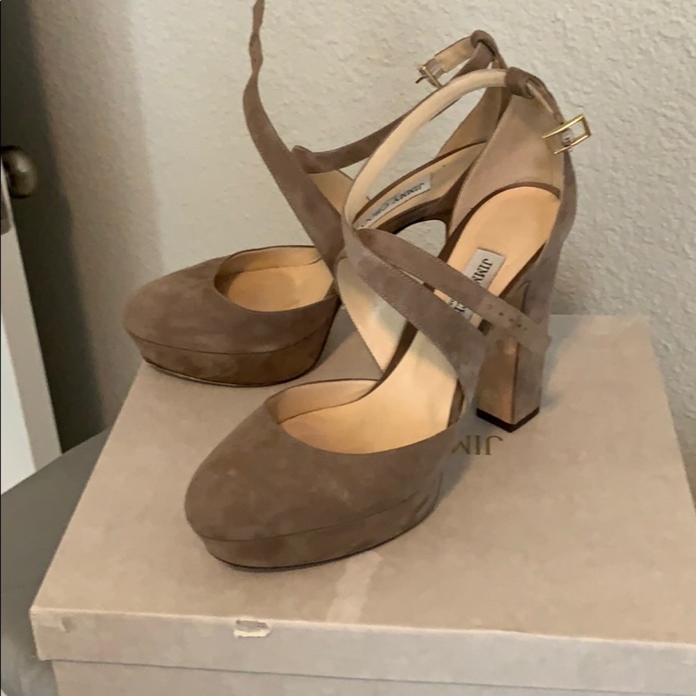 Reposhing too small, offers welcome